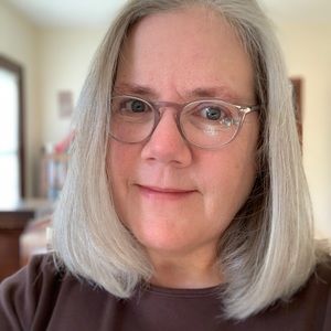 Meet your Posher, Gwen